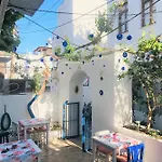 Hostel Denizati *
