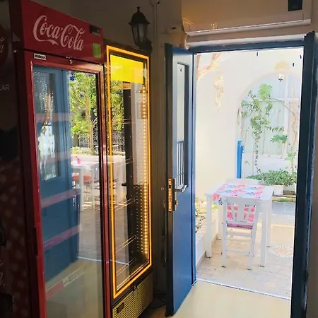 Denizati Hostel *