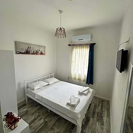 Hostel Denizati