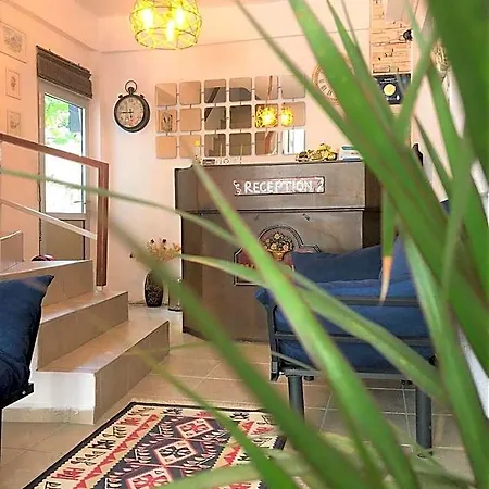 Hostel Denizati *