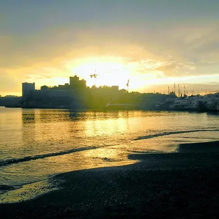 אכסניה Denizati *