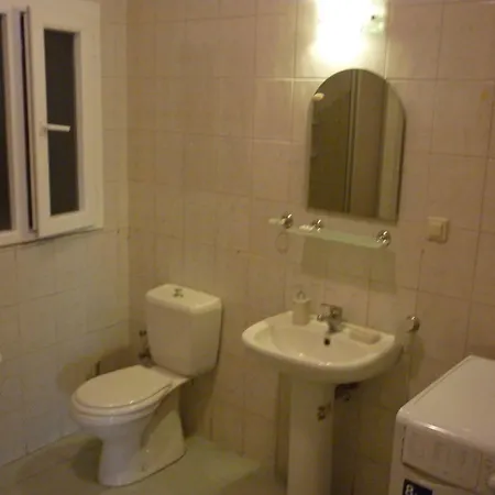 אכסניה Denizati *