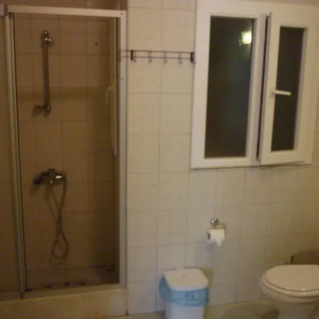 Denizati אכסניה *