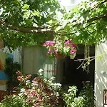 Hostel Denizati *